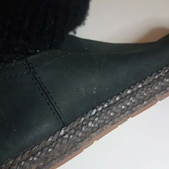 UGG Lyza Tall  sweater boot - Picture 5 of 8